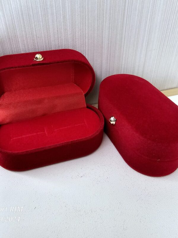 docena cofre anillos doble terciopelo rojo