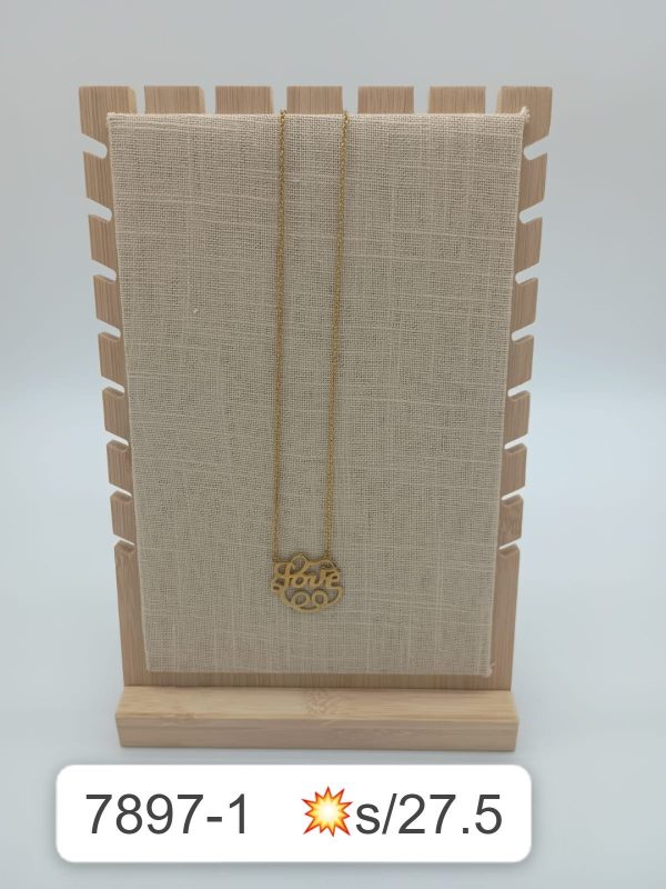 exhibidor collares madera