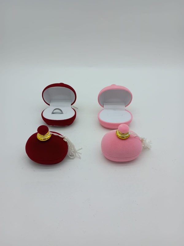 2025/02/1000512584.jpg cofre anillo o aretes docena