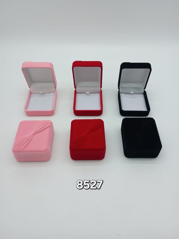 2025/02/1000512661.jpg cofres para collares docena