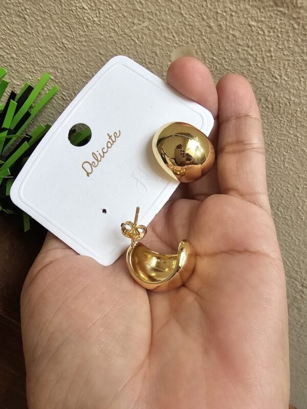 aretes delicate NYH dorado acero