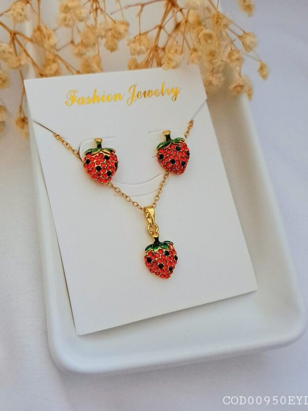 set fresas frutas acero dorado