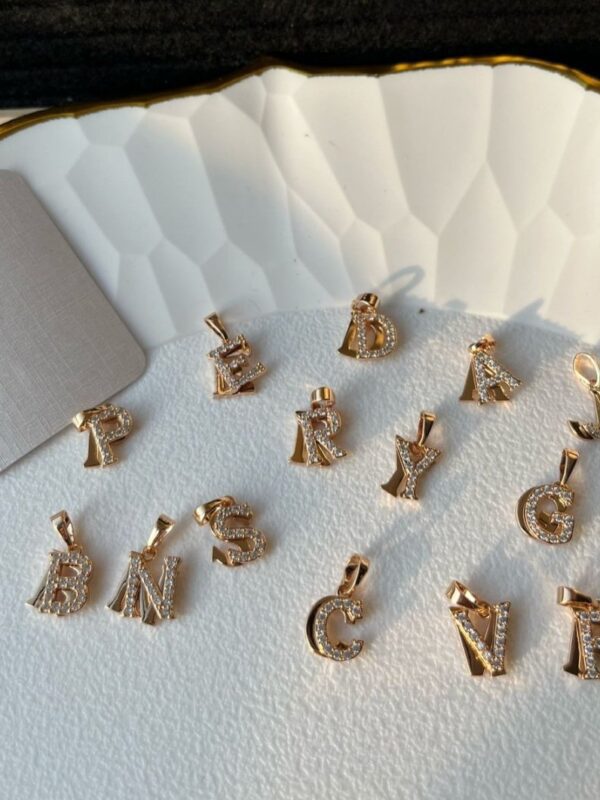 dijes iniciales efecto doble xuping jewerly rose.letras desde la 👉 A hasta Z