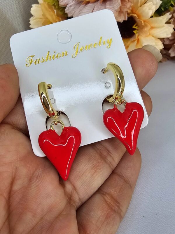 aretes corazon rojo acero dorado
