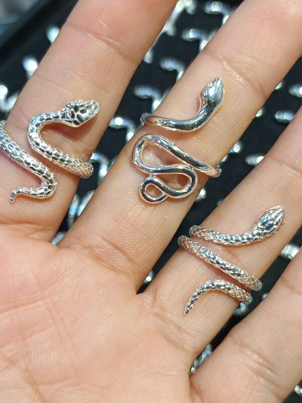 anillos serpiente acero plateado