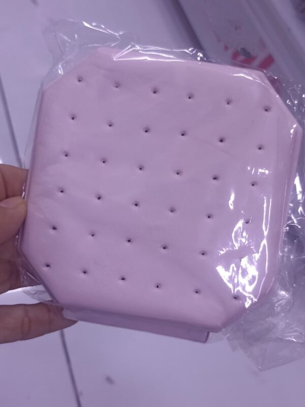 2025/07/IMG-20250718-WA0011-scaled.jpg exhibidor aretes tipo cuerina, pana y yute