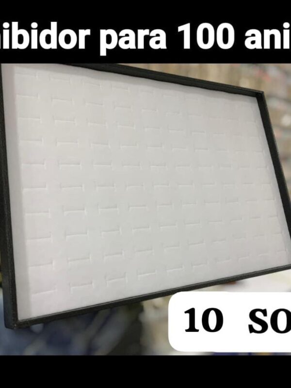 2025/08/1001545247.jpg exhibidor para 100 anillos cartón prensado