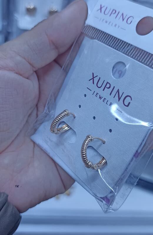 arete entorchado xuping jewerly rose