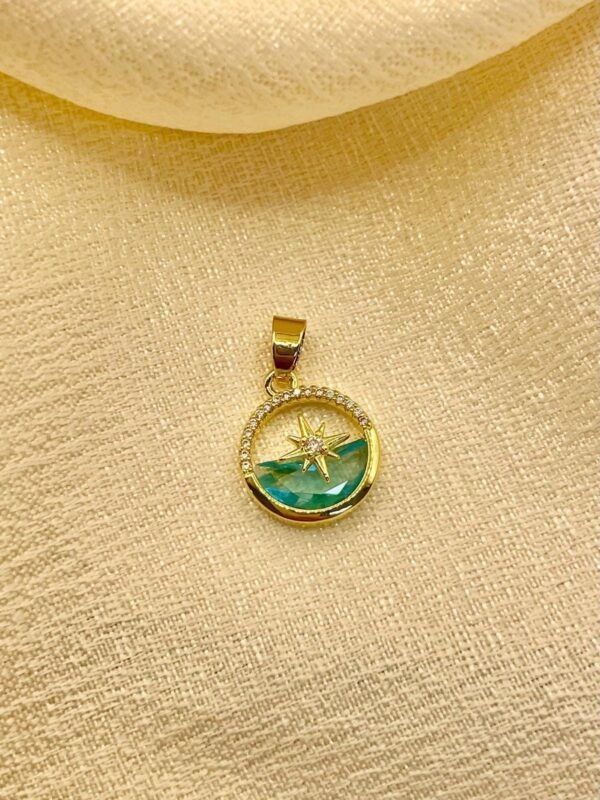 2025/08/IMG-20250819-WA0020.jpg Dije Mar estrella dorado