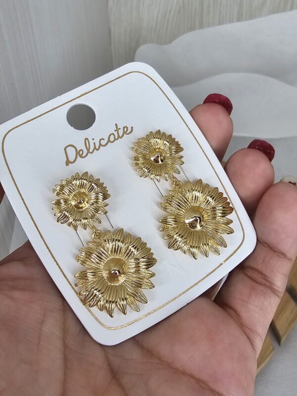 arete chunky NYH delicate acero dorado