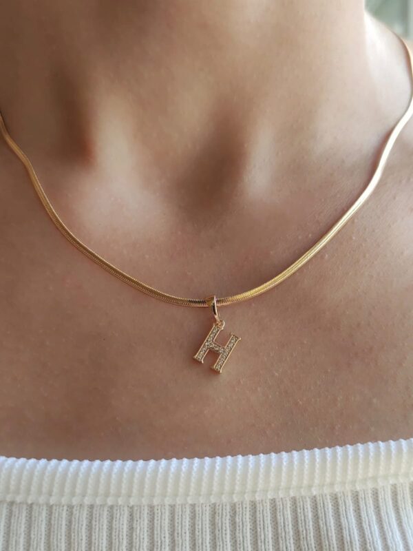 dijes mini iniciales xuping jewerly rose, desde letra A hasta Z