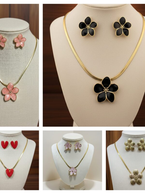 2025/10/1001682603-scaled.jpg set collar flores esmaltados