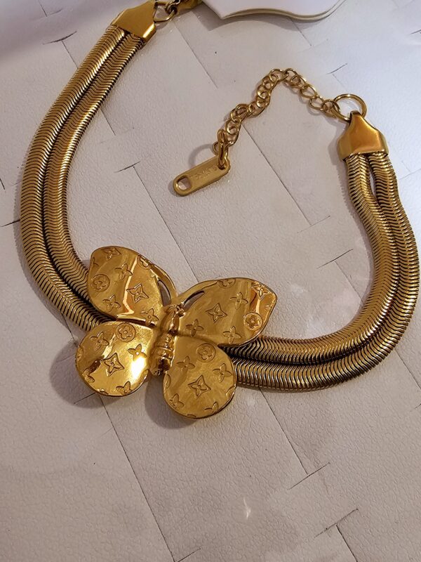 pulsera mariposa 🦋 réplica (lucho vuton🤭) acero dorado