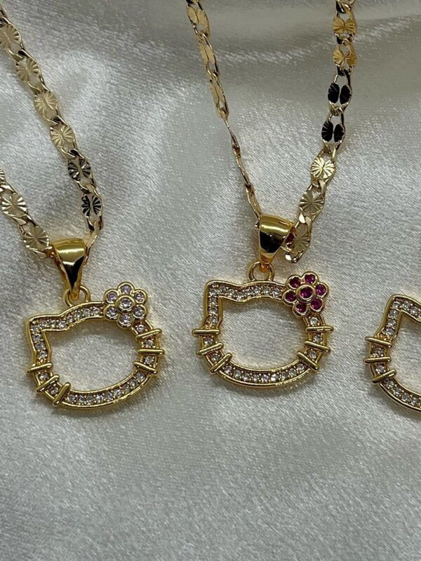 collar Kyty gatita🐱 (cadena diamantada)