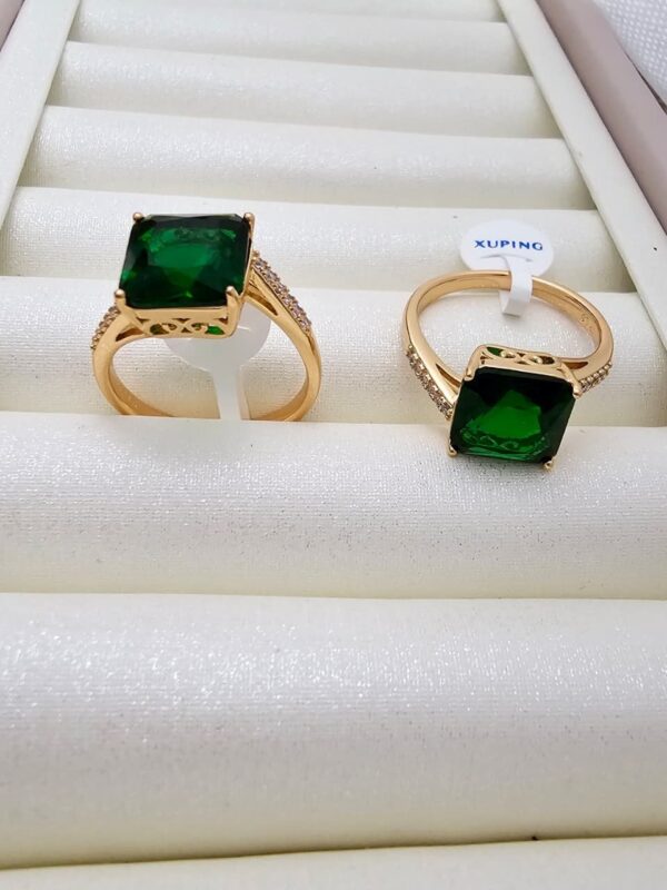 Tallas 7,8,9 Anillo xuping jewerly rose verde cuadrado
