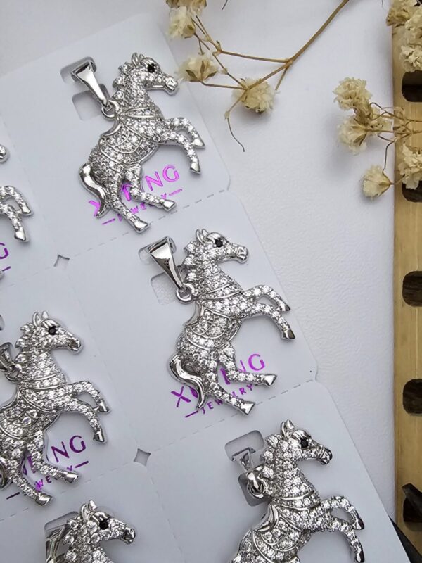 dijes caballo xuping jewerly plateado