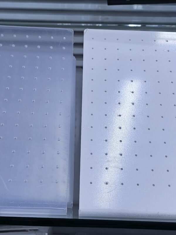 2025/11/20250702_160933-scaled.jpg 8506-1 exhibidor de aretes acrilico