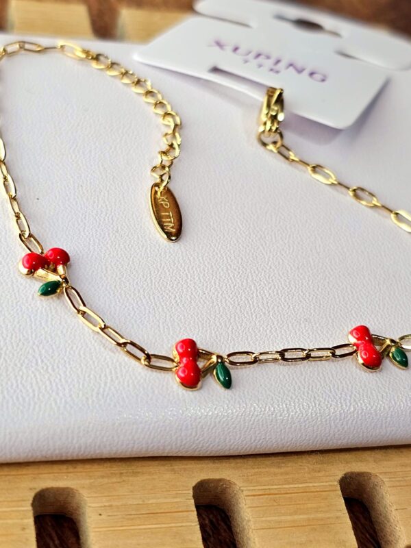 Pulsera cereza triple xuping TTM acero inoxidable dorado