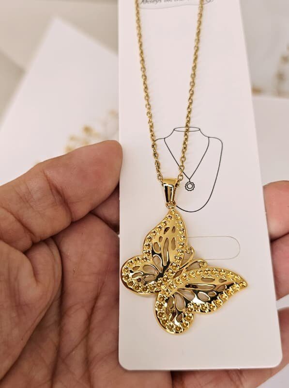 🔥Collar ❤️ acero 316 L dorado ( solo el dije es acero 316 la cadena es comercial )