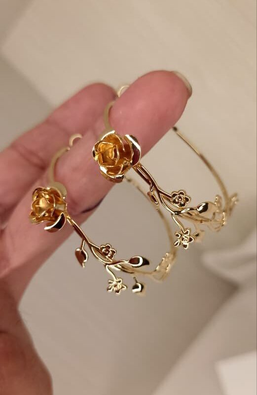 Arete 🦋 NYH Jewerly Dorado XH ( 4 cm )