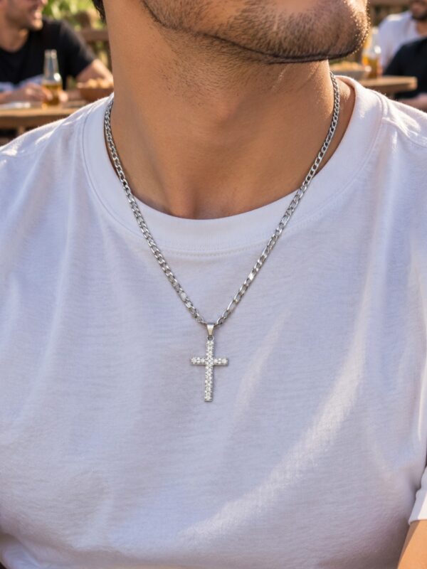 Dije cruz con microcircones xuping jewerly plateado
