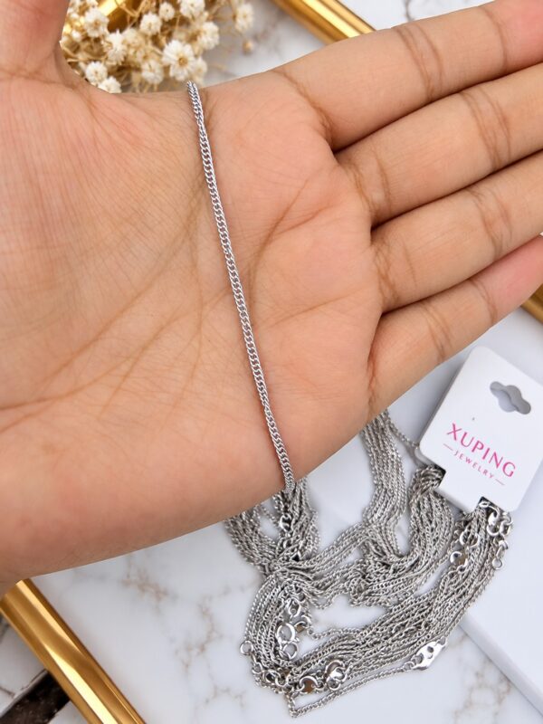 d7e716c9-8e0d-4ae9-8096-b45d434664aa cadena 50cm entorchada xuping jewerly plateado