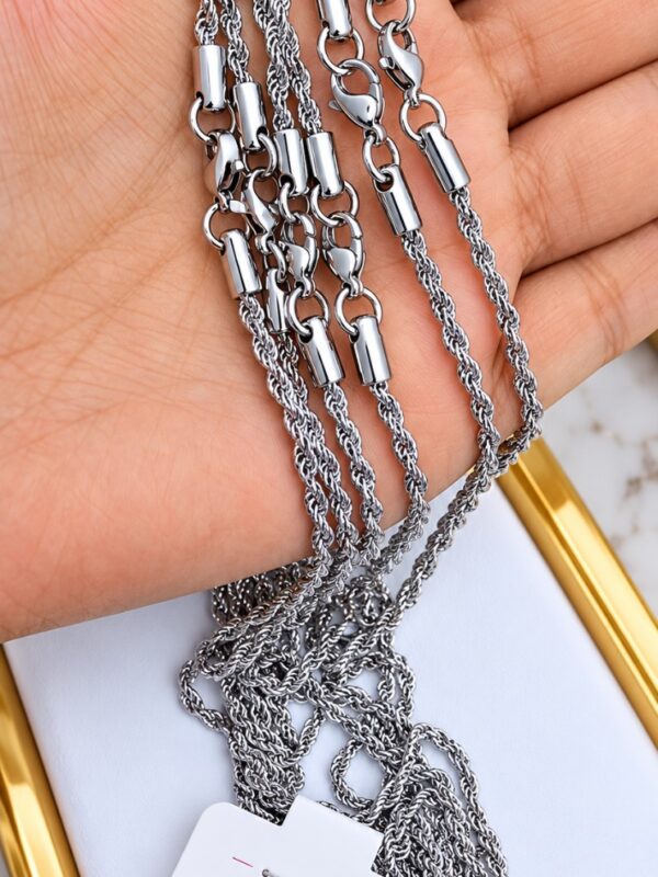 f57d25b9-7160-4b2a-9305-a96440fae205 cadena 45cm cuerda xuping jewerly plateado