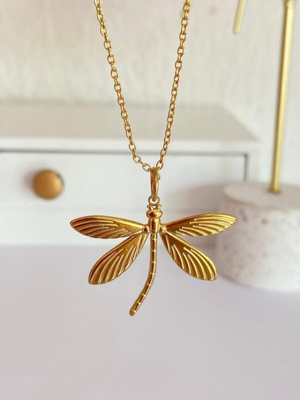 collar libelula acero 316 dorado (solo dije 316, cadena es comercial)