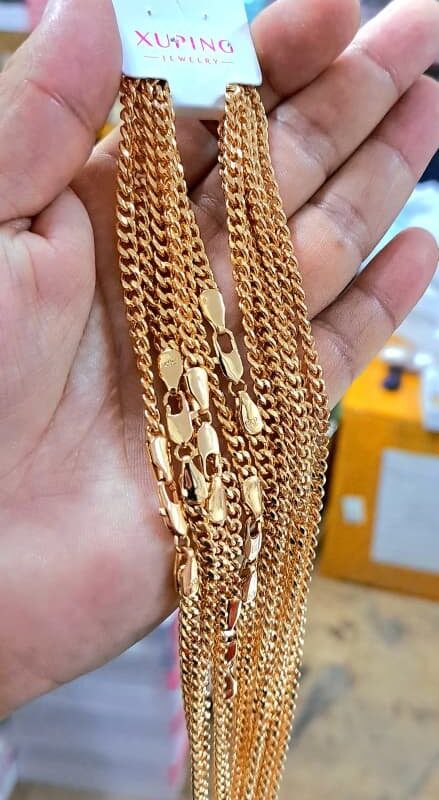 2025/12/IMG-20251208-WA0078.jpg cadena panzer 45cm xuping jewerly rose