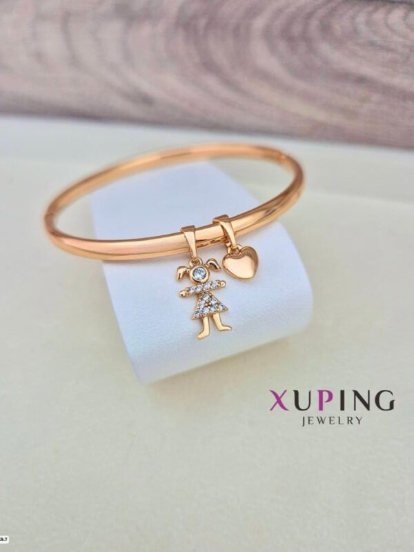 puñera con niñas+corazon xuping jewerly rose