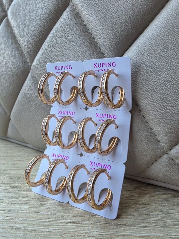 arete con circones xuping jewerly rose