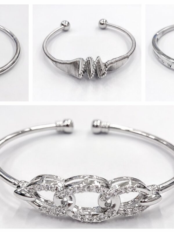 1403eb82-28e1-4093-82e1-e044f6af9c4a pulsera regulable acero dorado